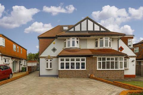 80 Waverley Road, Epsom, KT17 2LS