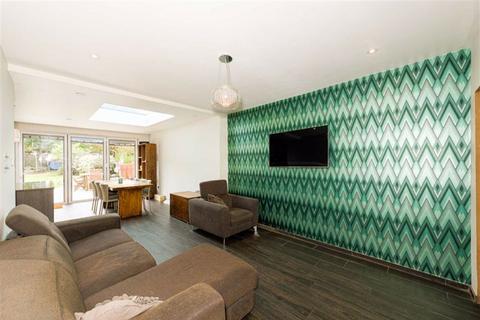 80 Waverley Road, Epsom, KT17 2LS