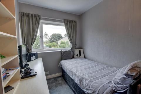 4 Douglas Road, Briercliffe, Burnley, BB10 2JQ
