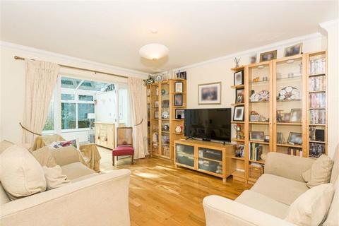 24 Windmill Avenue, Epsom, KT17 1LL