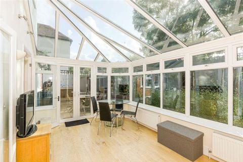24 Windmill Avenue, Epsom, KT17 1LL