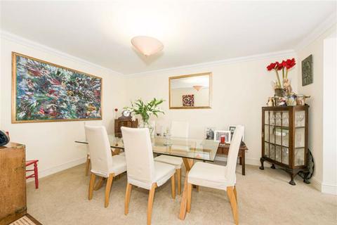 24 Windmill Avenue, Epsom, KT17 1LL
