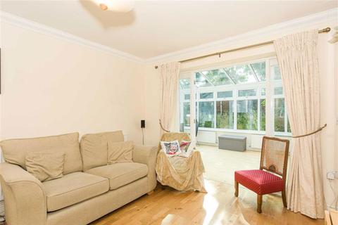24 Windmill Avenue, Epsom, KT17 1LL