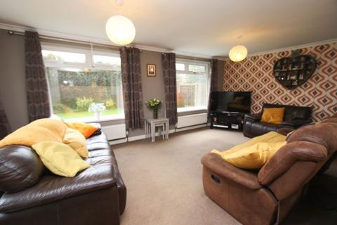 16 Chard Road, Clevedon, BS21 6LW