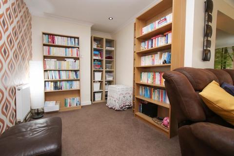 16 Chard Road, Clevedon, BS21 6LW