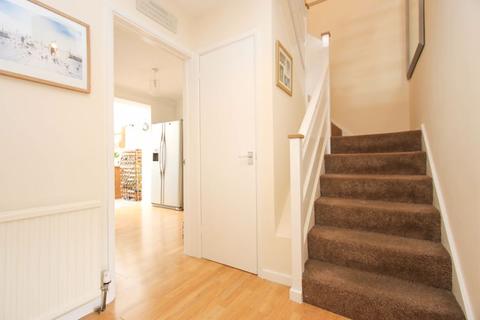 25 Bryant Gardens, Clevedon, BS21 5HE