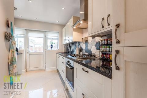 78 Nelson Road, Rainham, RM13 8AP