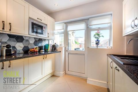 78 Nelson Road, Rainham, RM13 8AP