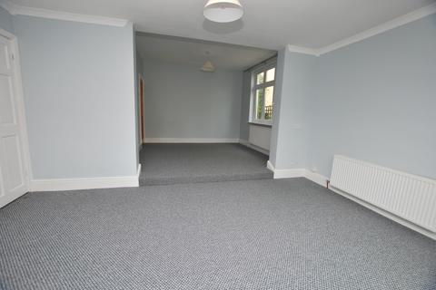 2 bedroom bungalow to rent, STANBRIDGE ROAD