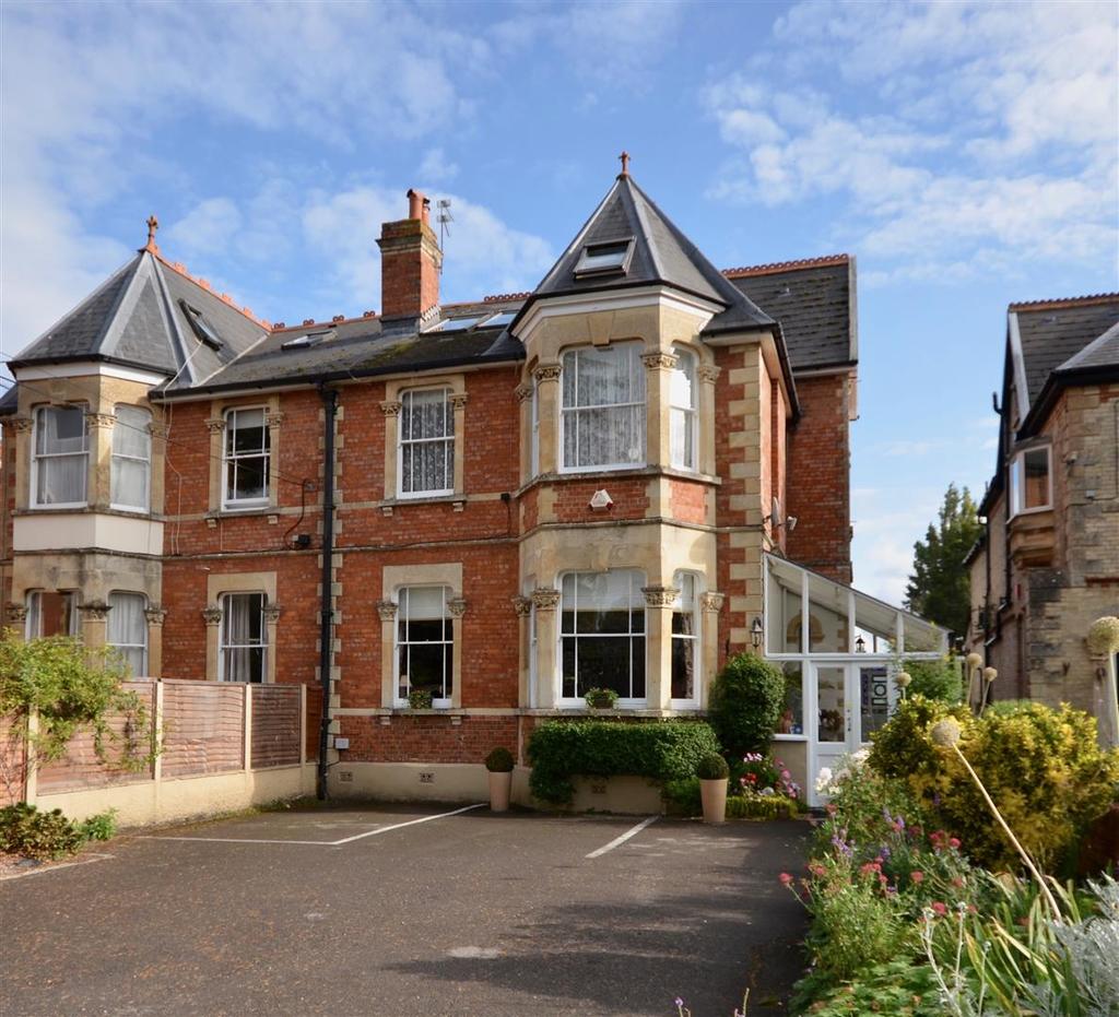 South Road, Taunton 5 bed semidetached house £695,000