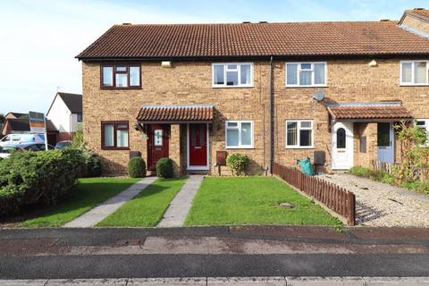 2 bedroom terraced house to rent, Redwind Way, Gloucester