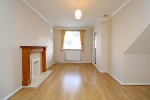 2 bedroom terraced house to rent, Redwind Way, Gloucester