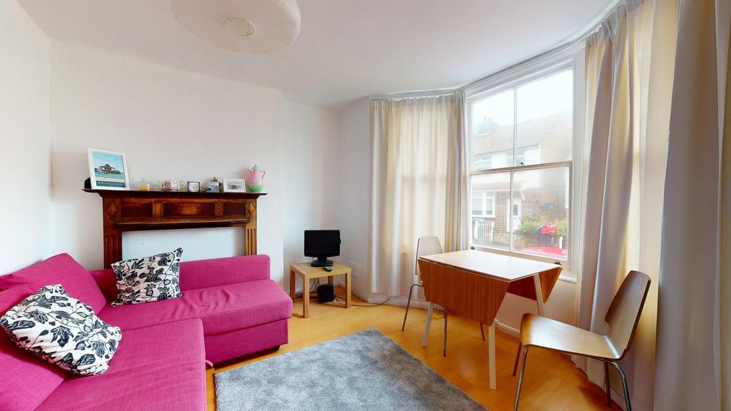 Prospect Road, Broadstairs 1 bed flat for sale £165,000