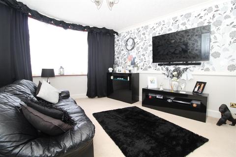 19 Burns Road, Coventry, CV2 4AD
