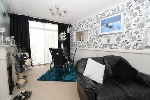 19 Burns Road, Coventry, CV2 4AD