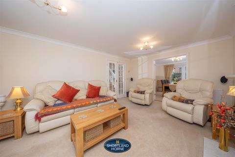 8 Guinea Crescent, Westwood Heath, Coventry, CV4 8HW