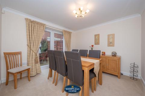 8 Guinea Crescent, Westwood Heath, Coventry, CV4 8HW