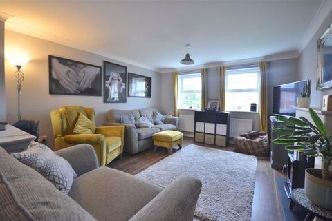 50 Cardinal Drive, Tuffley, Gloucester, GL4 0TX