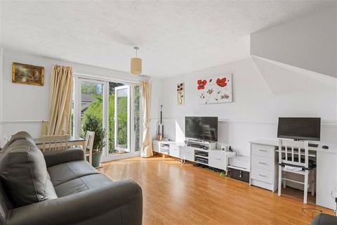 2 Parkside Close, London, SE20 7HQ