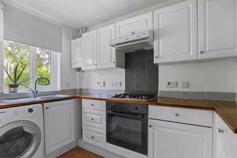 2 Parkside Close, London, SE20 7HQ
