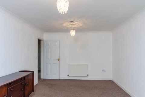 33 Carrs Meadow, Withernsea, HU19 2EL