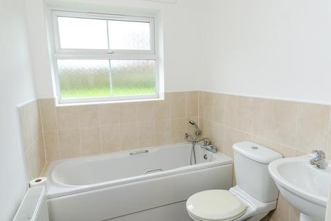 33 Carrs Meadow, Withernsea, HU19 2EL