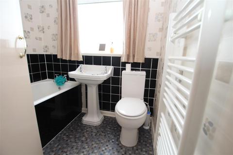 28 Fagley Drive, Bradford, BD2 3LE