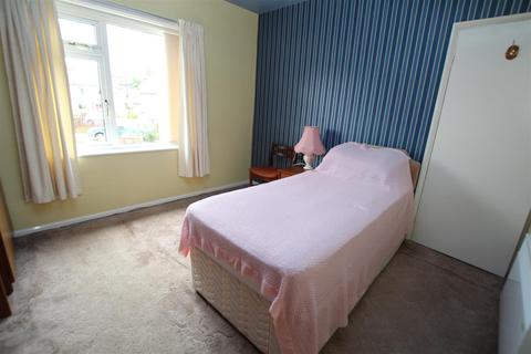 28 Fagley Drive, Bradford, BD2 3LE