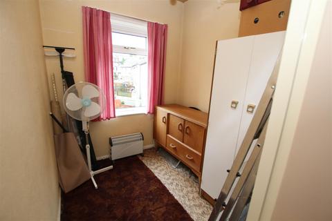 28 Fagley Drive, Bradford, BD2 3LE