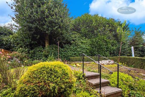 45 Floodgate Drive, Ecclesfield, Sheffield, S35 9WX