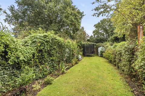 101b Thetford Road, New Malden, KT3 5DS