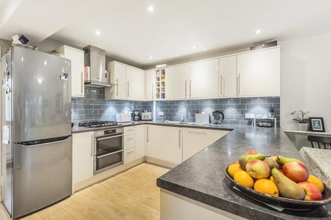 101b Thetford Road, New Malden, KT3 5DS