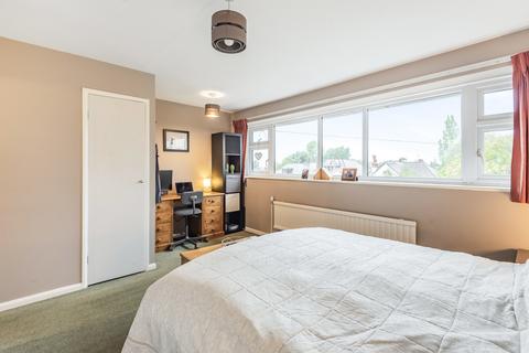 101b Thetford Road, New Malden, KT3 5DS