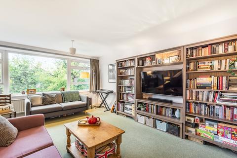101b Thetford Road, New Malden, KT3 5DS