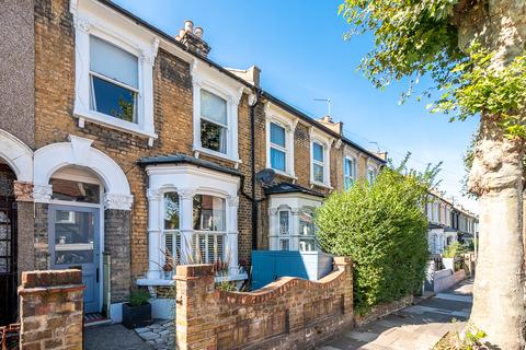 17 Coopersale Road, London, E9 6AU