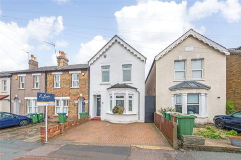 32 Birkbeck Road, Sidcup, DA14 4DE
