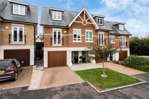 9 Betchworth Place, Dorking, RH4 1BF
