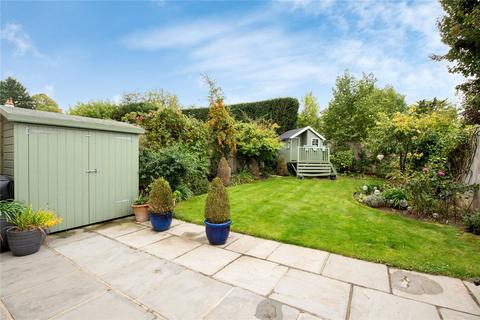 9 Betchworth Place, Dorking, RH4 1BF