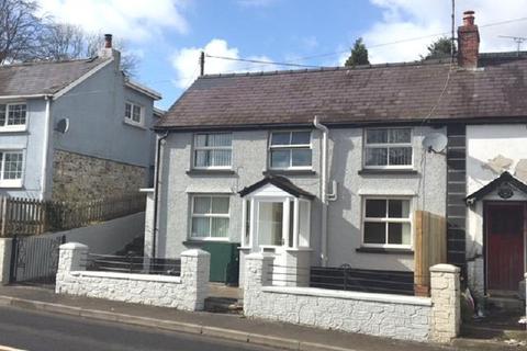 3 Ashfield Row, Llangadog, SA19 9NB