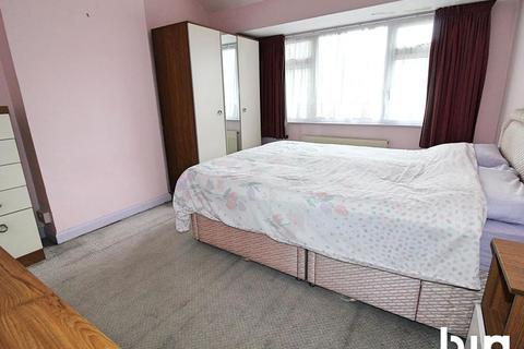 82 Chipperfield Road, Birmingham, B36 8BP