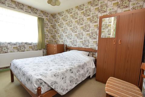 6 Thurlow Close, Amesbury, Salisbury, SP4 7QG