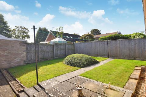 6 Thurlow Close, Amesbury, Salisbury, SP4 7QG