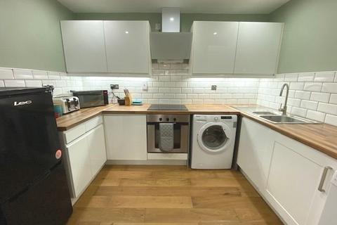 43 Bordeaux Close, Northampton, NN5 6YR
