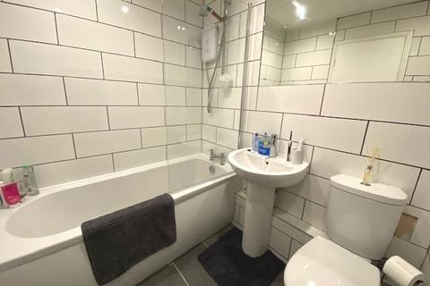 43 Bordeaux Close, Northampton, NN5 6YR