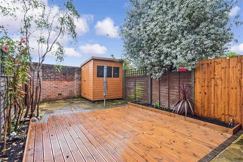 7 Godstone Road, Sutton, SM1 4QD
