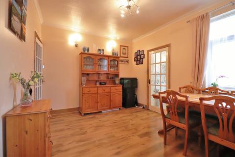 97 Canon Road, Bromley, BR1 2SL