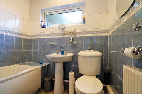 97 Canon Road, Bromley, BR1 2SL