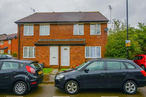 61 Harvesters Close, Isleworth, TW7 7PS