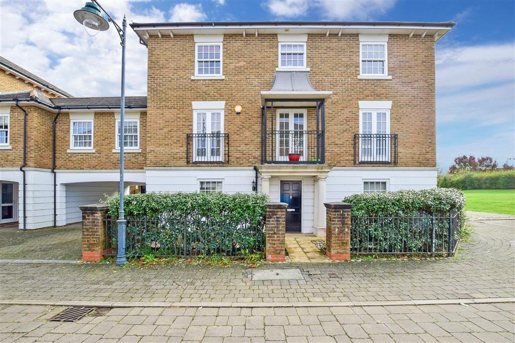 Maypole Drive, Kings Hill, West Malling, Kent 6 bed detached house £