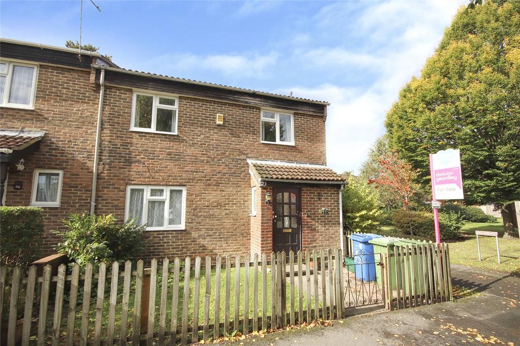 Nuthurst, Crown Wood, Bracknell... 3 bed end of terrace house £300,000